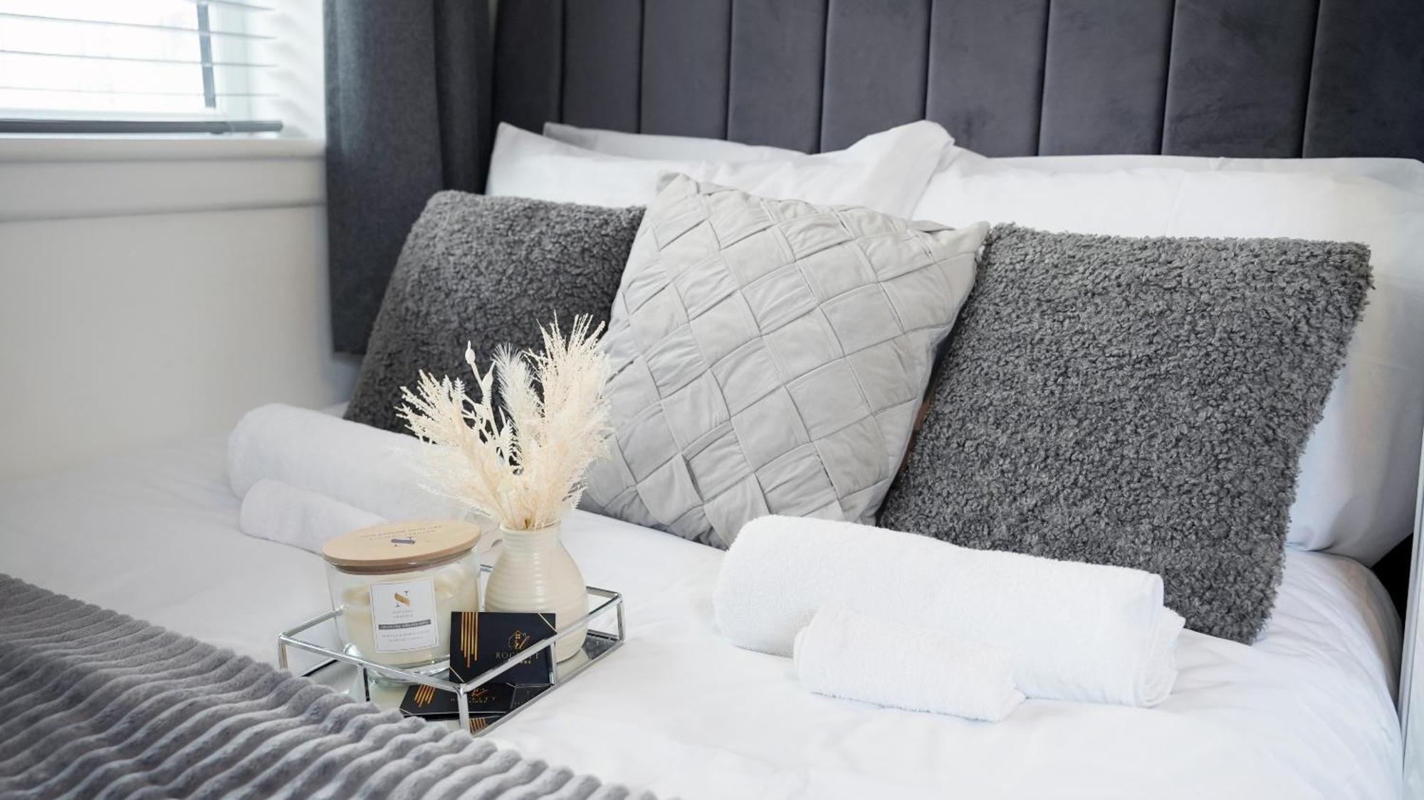 City Centre House, Parking With Ev, Free Wifi, Netflix Coventry Esterno foto