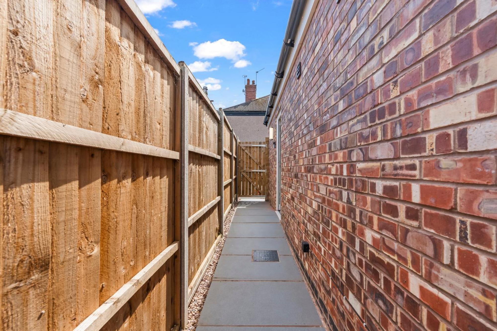 City Centre House, Parking With Ev, Free Wifi, Netflix Coventry Esterno foto