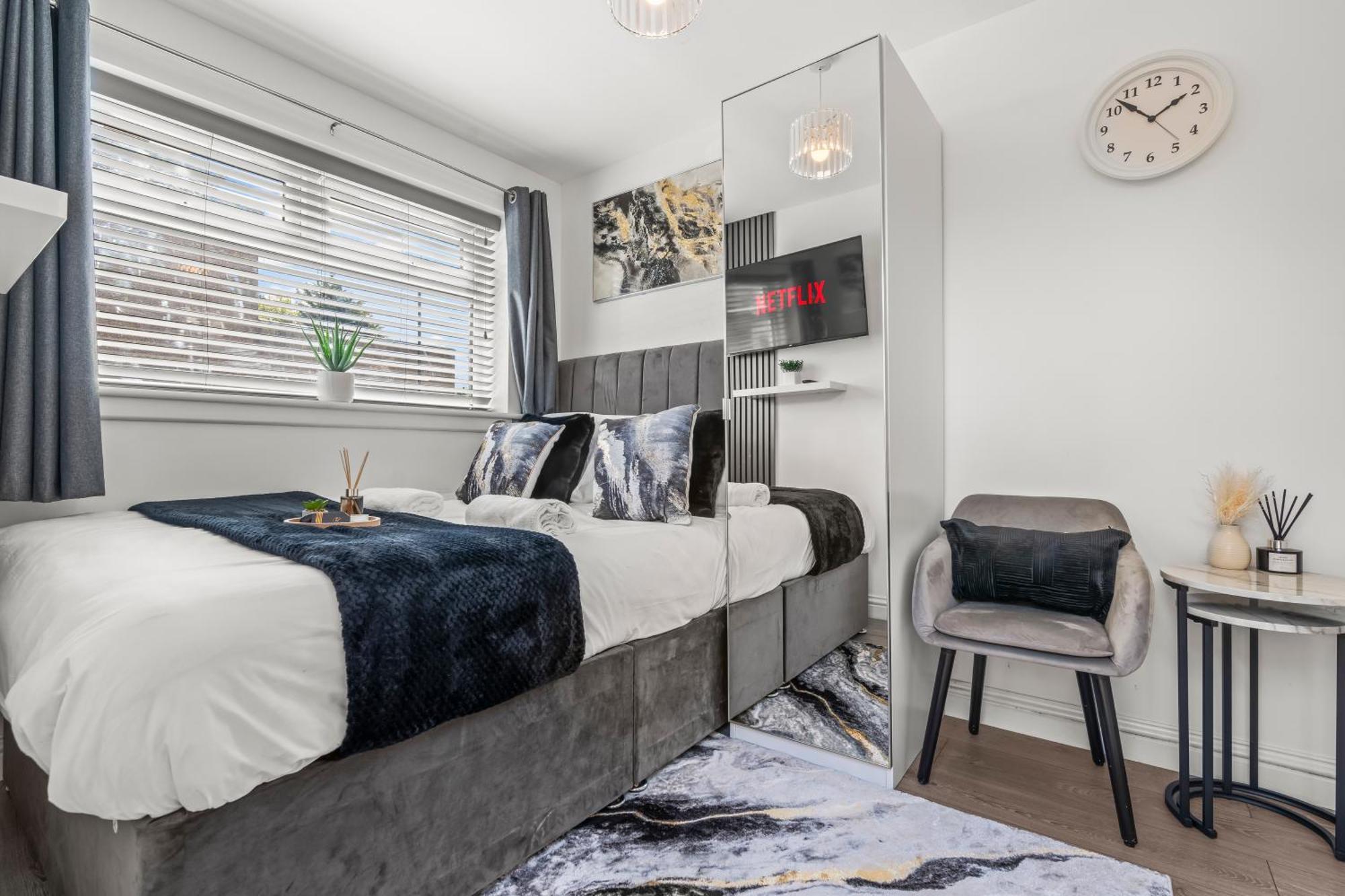 City Centre House, Parking With Ev, Free Wifi, Netflix Coventry Esterno foto