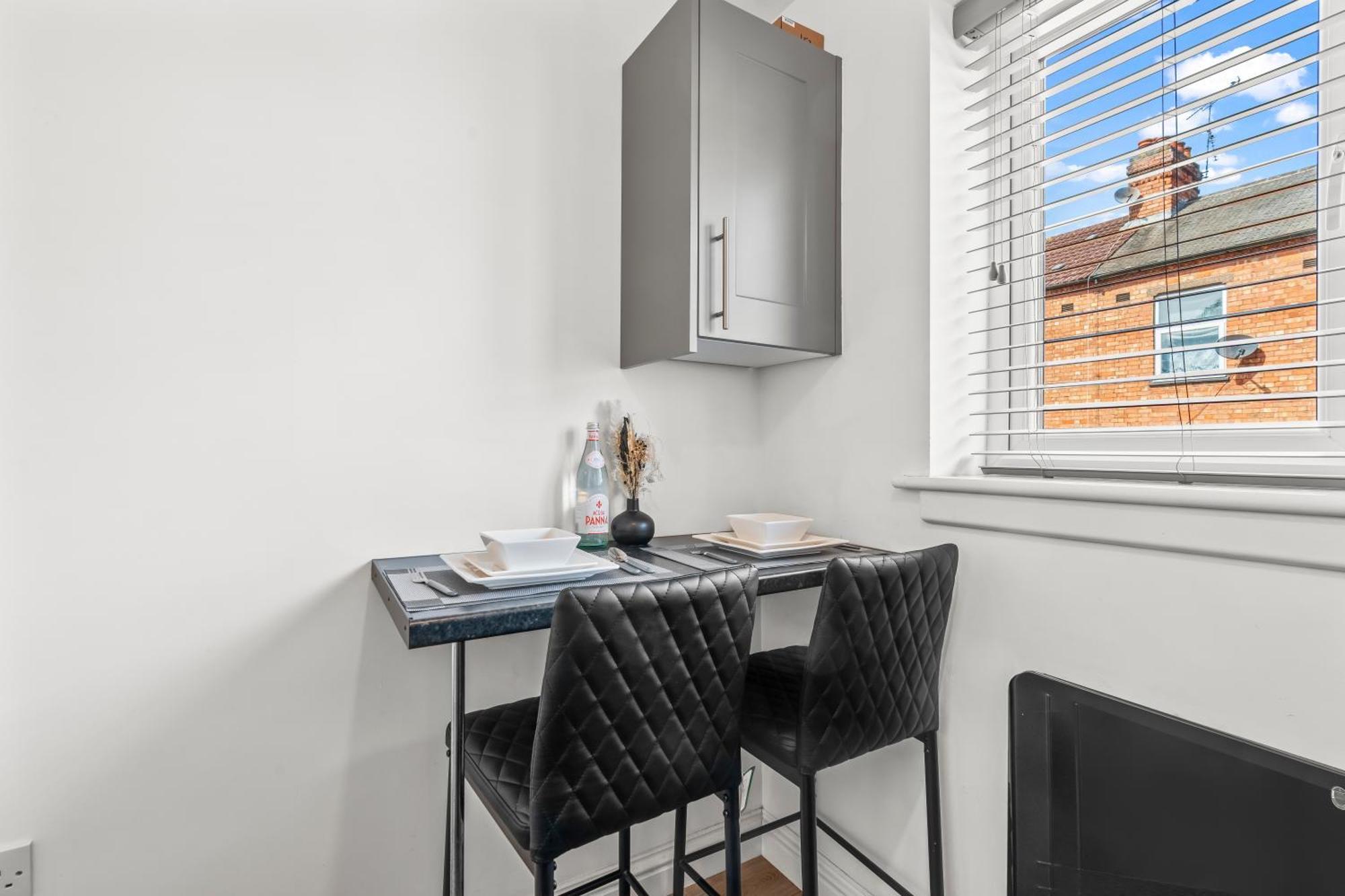 City Centre House, Parking With Ev, Free Wifi, Netflix Coventry Esterno foto